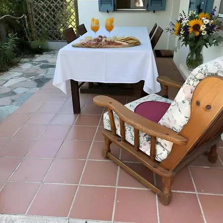 Апартаменти Casa Gioia -appartamento Con Veranda Vicino Marinella *